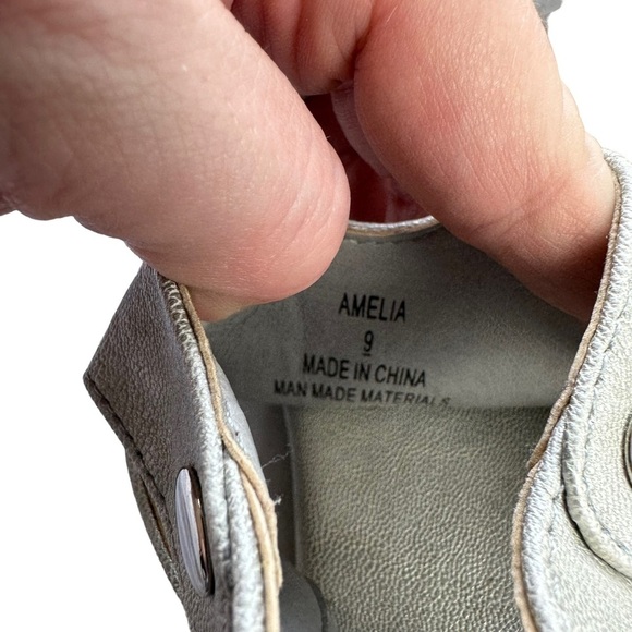 Corkys Sz 9 Women's Silver Pewter Amelia Wedge Sandal - Picture 10 of 10